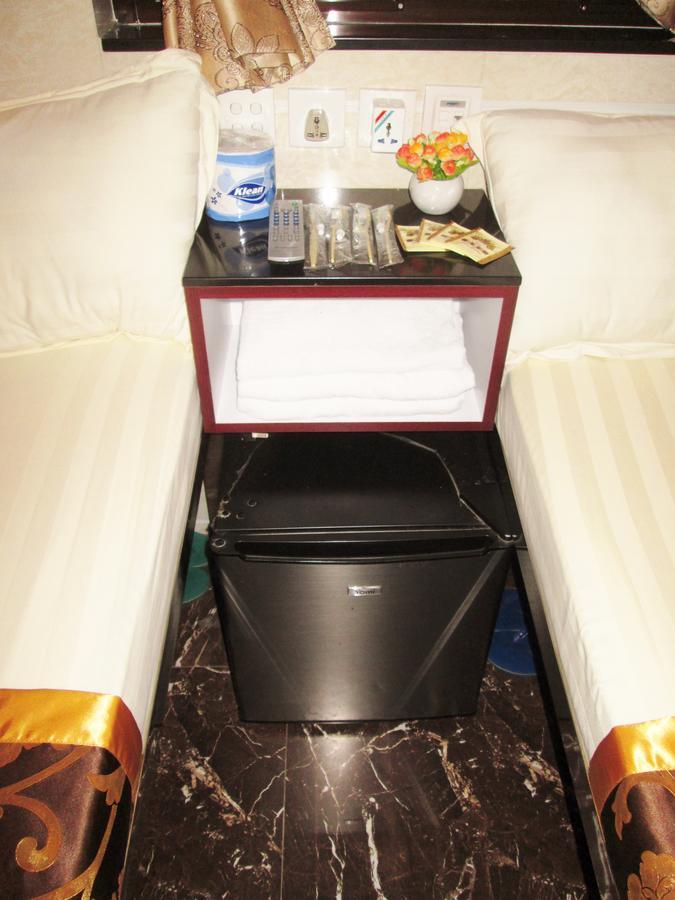 Caribbean Sea Guest House Hong Kong Bagian luar foto