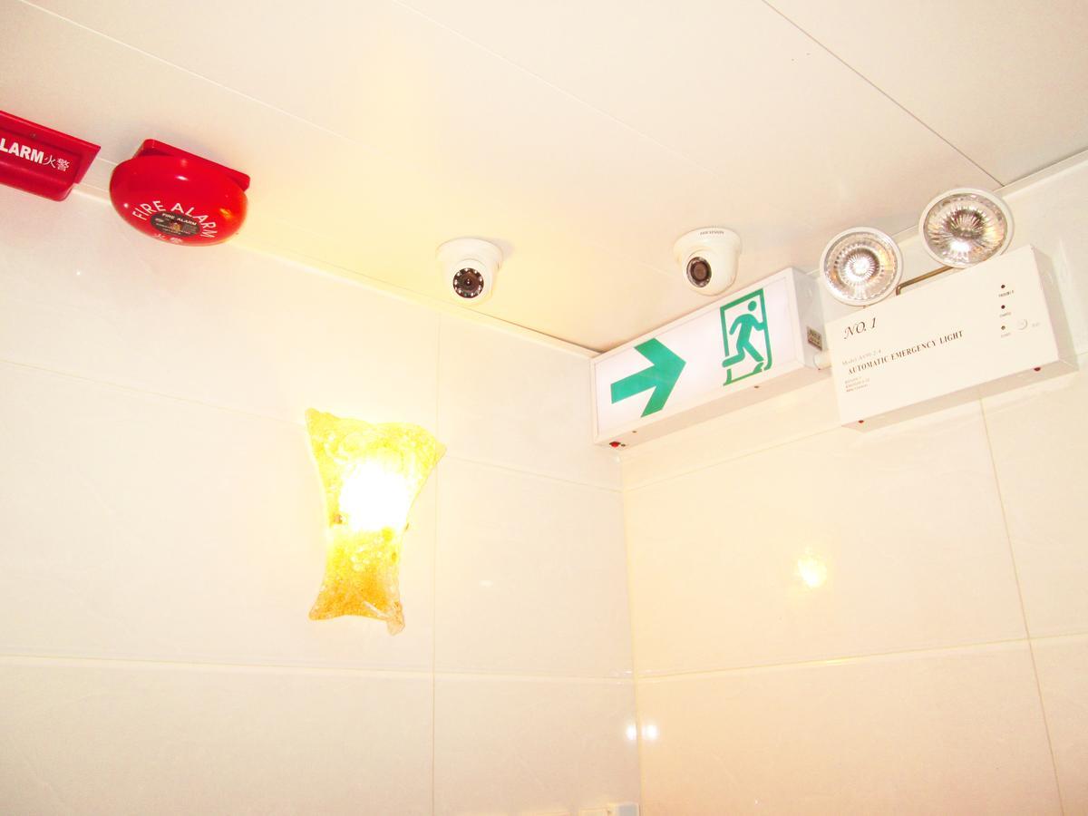 Caribbean Sea Guest House Hong Kong Bagian luar foto